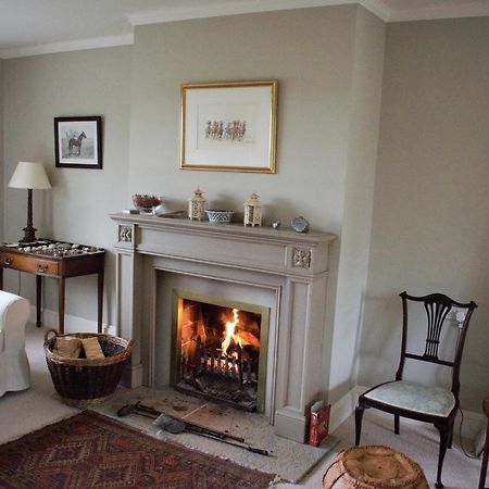 Weston Hill Farm Bed & Breakfast Moreton Pinkney Exterior photo