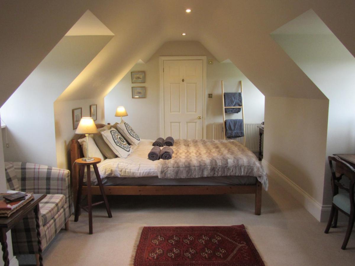 Weston Hill Farm Bed & Breakfast Moreton Pinkney Exterior photo